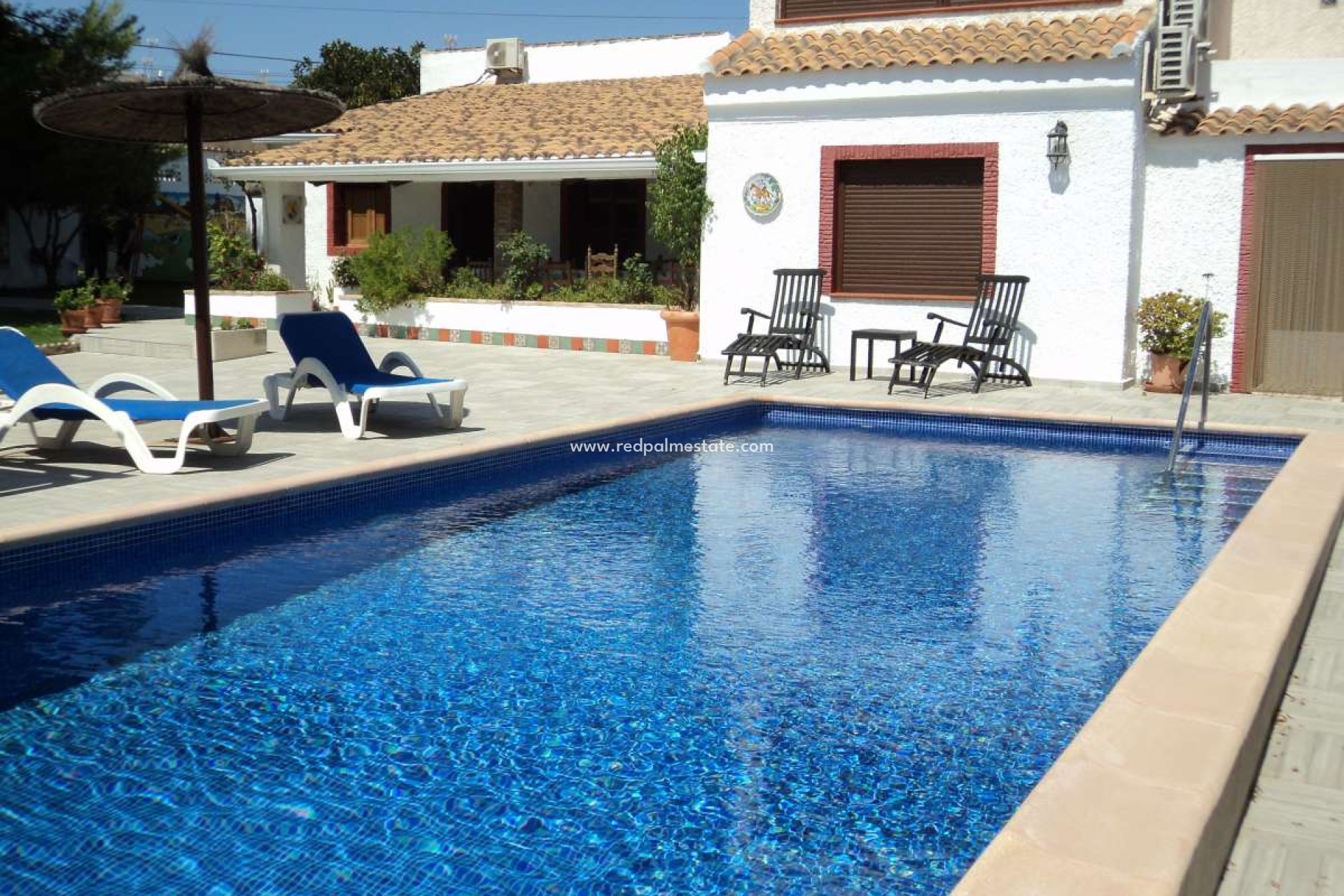 Återförsäljning - Fristående villa -
Orihuela Costa - Costa Blanca