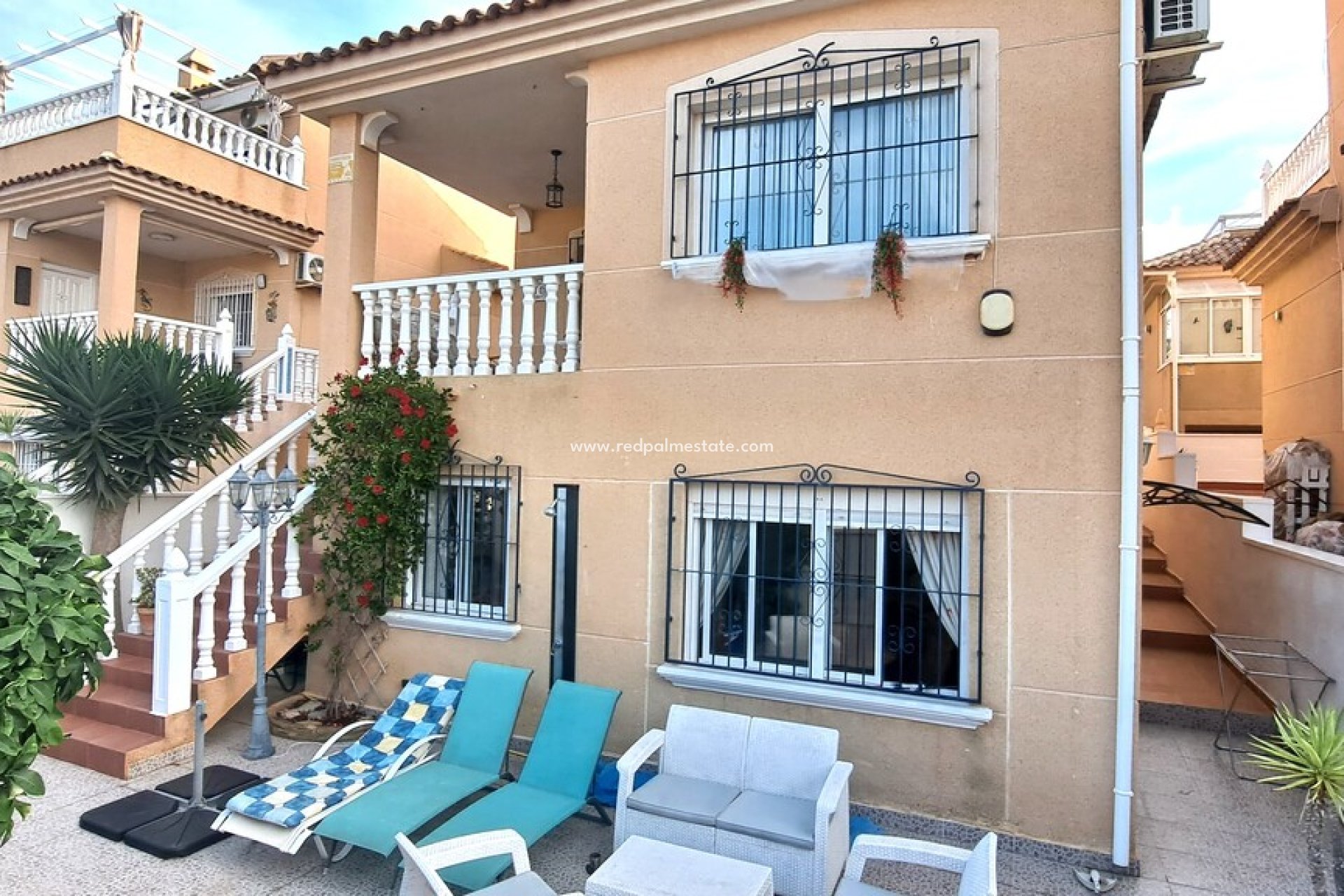 Återförsäljning - Fristående villa -
Orihuela Costa - Costa Blanca