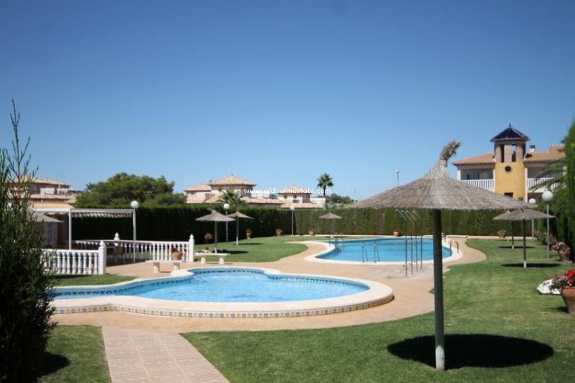 Återförsäljning - Fristående villa -
Orihuela Costa - Costa Blanca