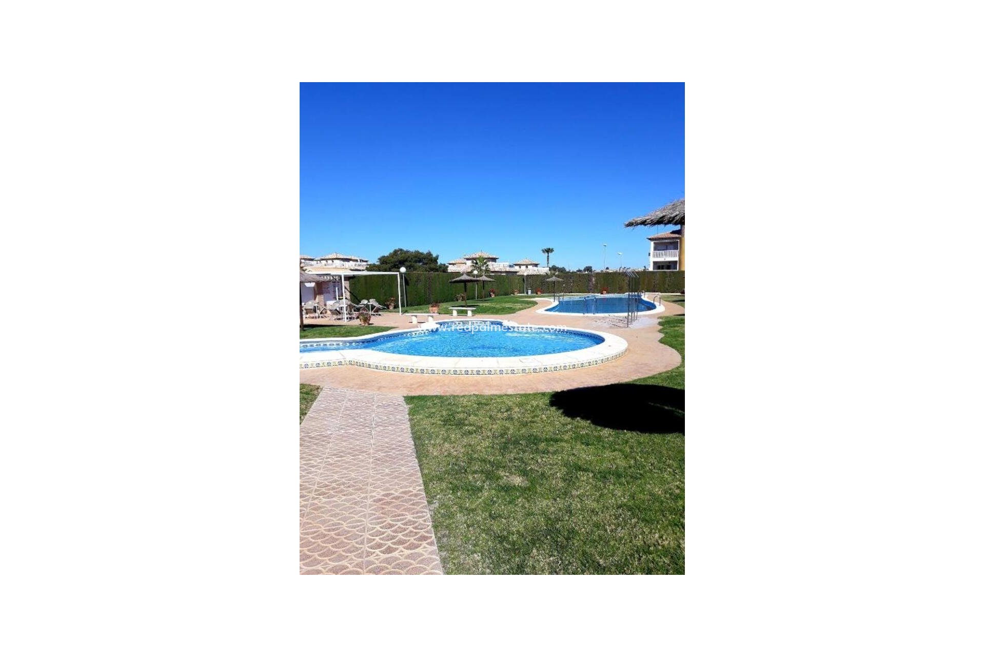 Återförsäljning - Fristående villa -
Orihuela Costa - Costa Blanca