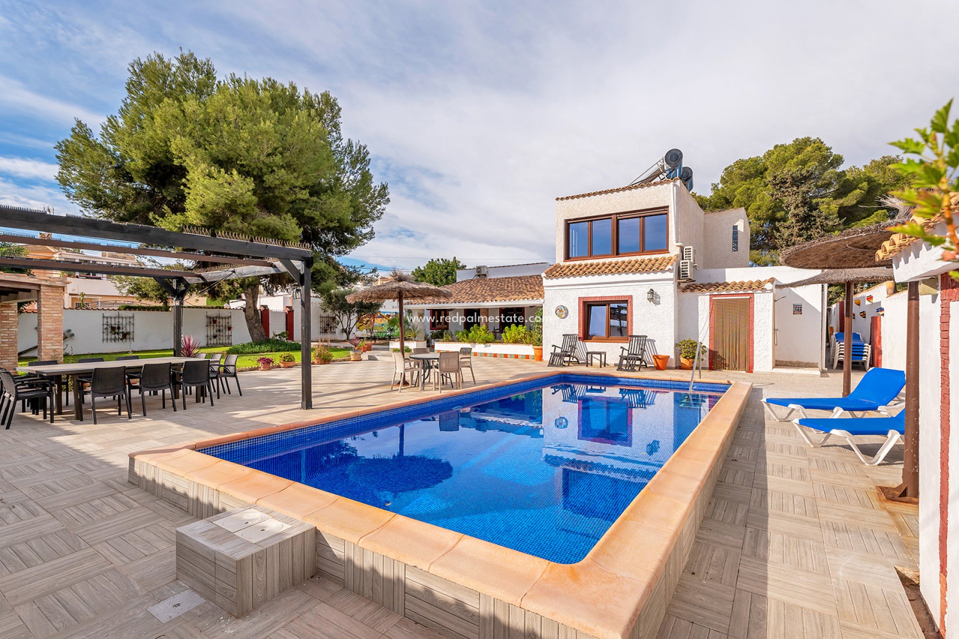 Återförsäljning - Fristående villa -
Orihuela Costa - Costa Blanca