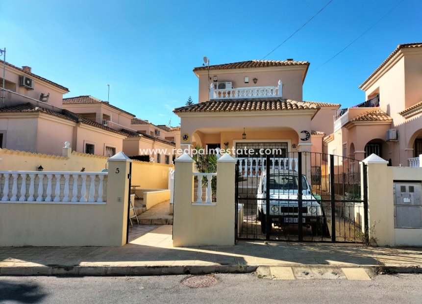 Återförsäljning - Fristående villa -
Orihuela Costa - El Galan