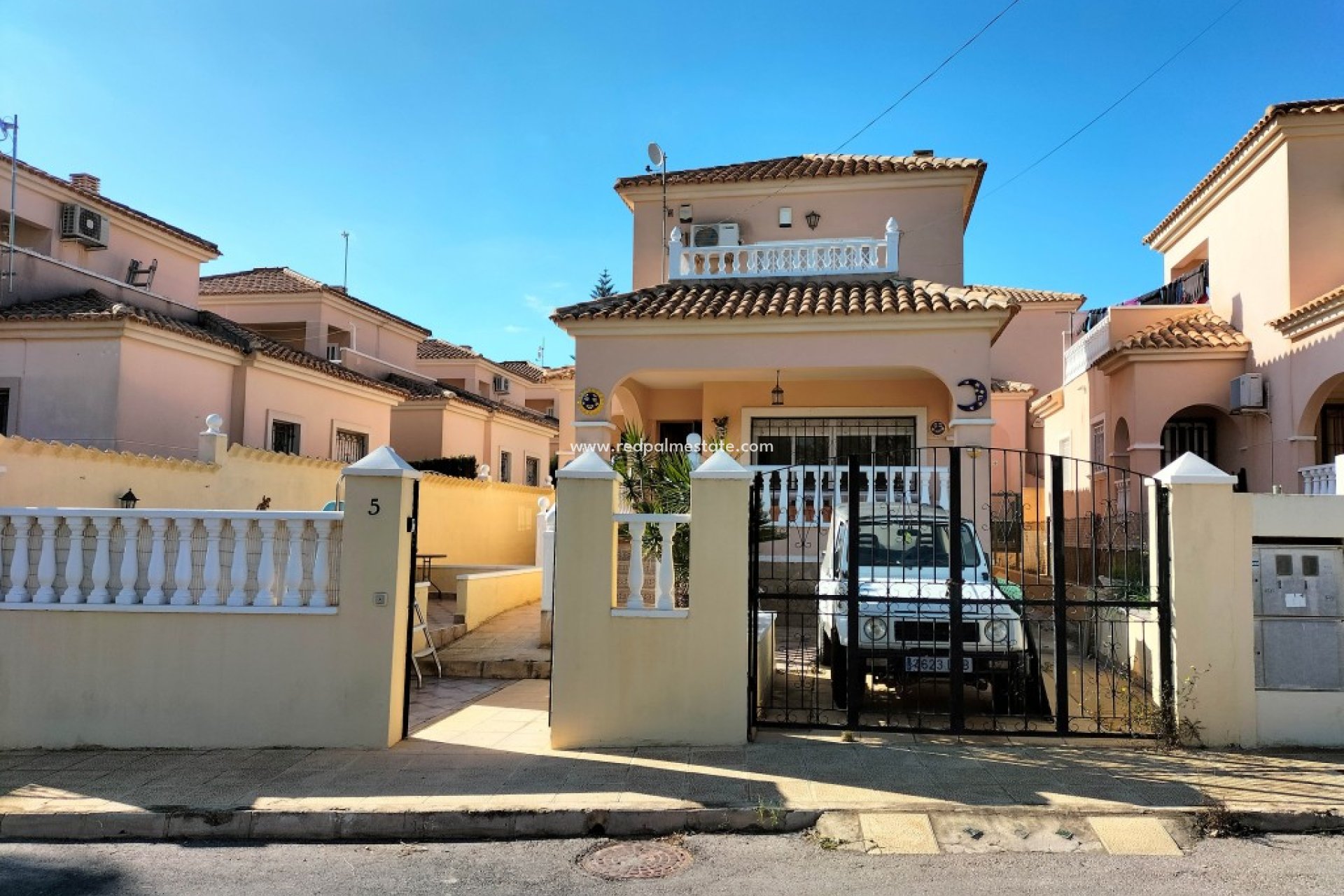 Återförsäljning - Fristående villa -
Orihuela Costa - El Galan