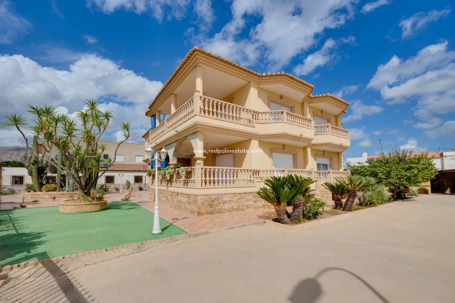 Återförsäljning - Fristående villa -
Orihuela Costa - Hurchillo