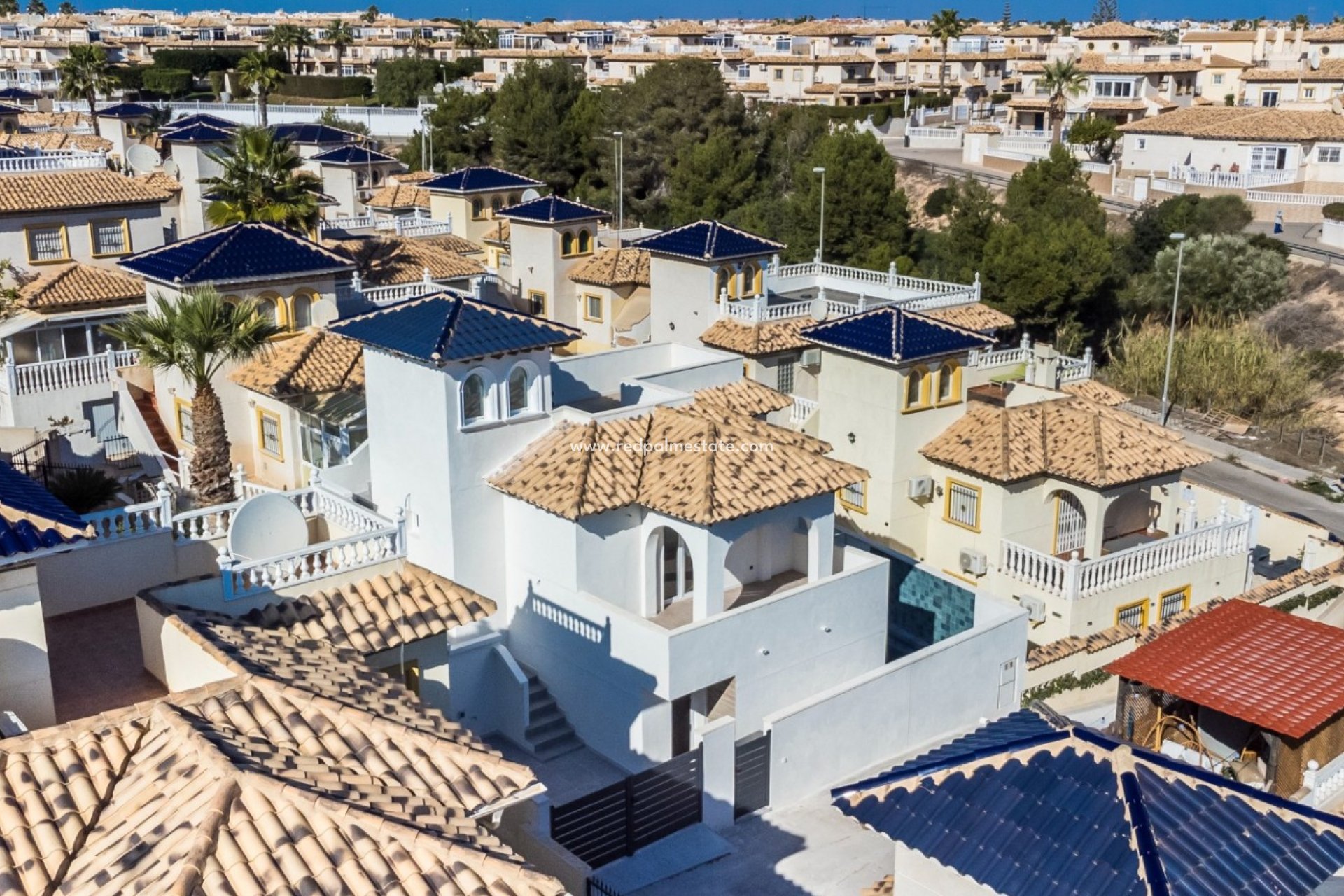 Återförsäljning - Fristående villa -
Orihuela Costa - La Zenia