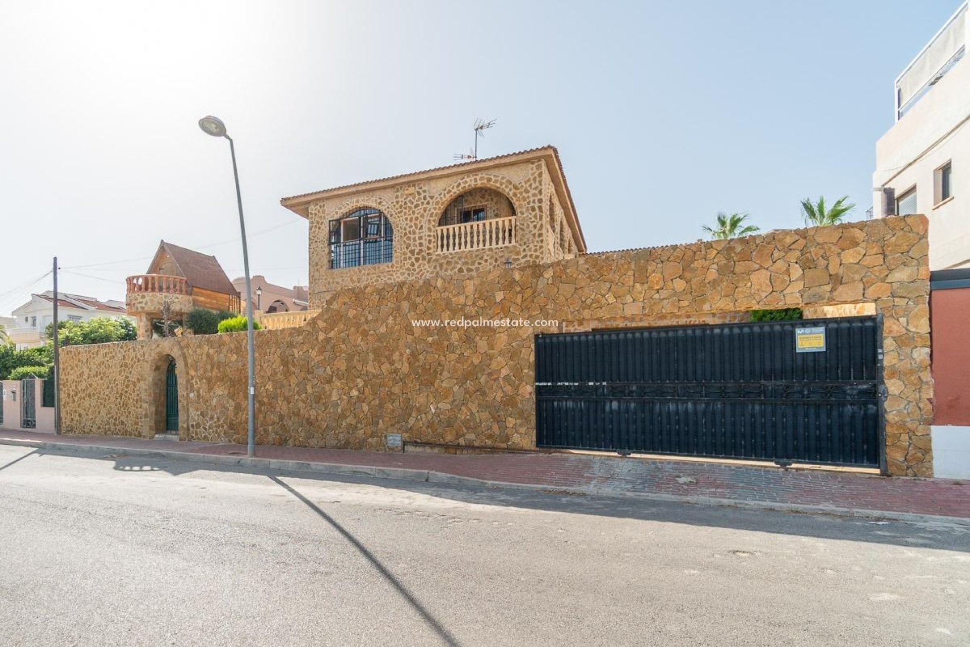 Återförsäljning - Fristående villa -
Orihuela Costa - Los Balcones