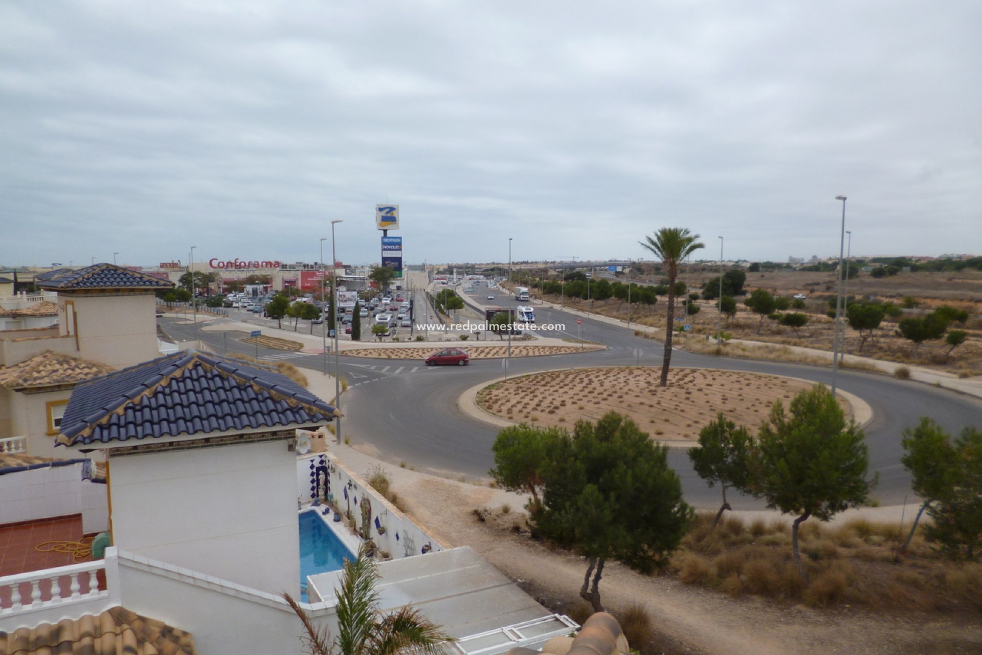 Återförsäljning - Fristående villa -
Orihuela Costa - Play Flamenca