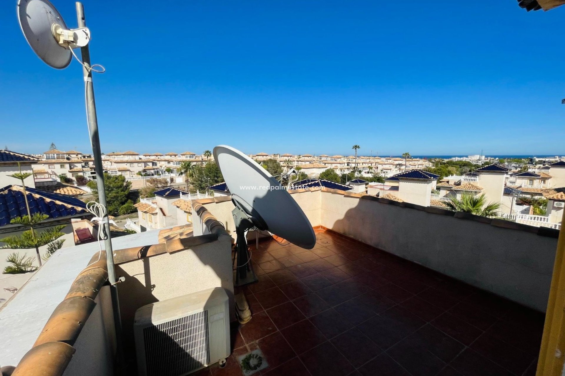 Återförsäljning - Fristående villa -
Orihuela Costa - Playa Flamenca