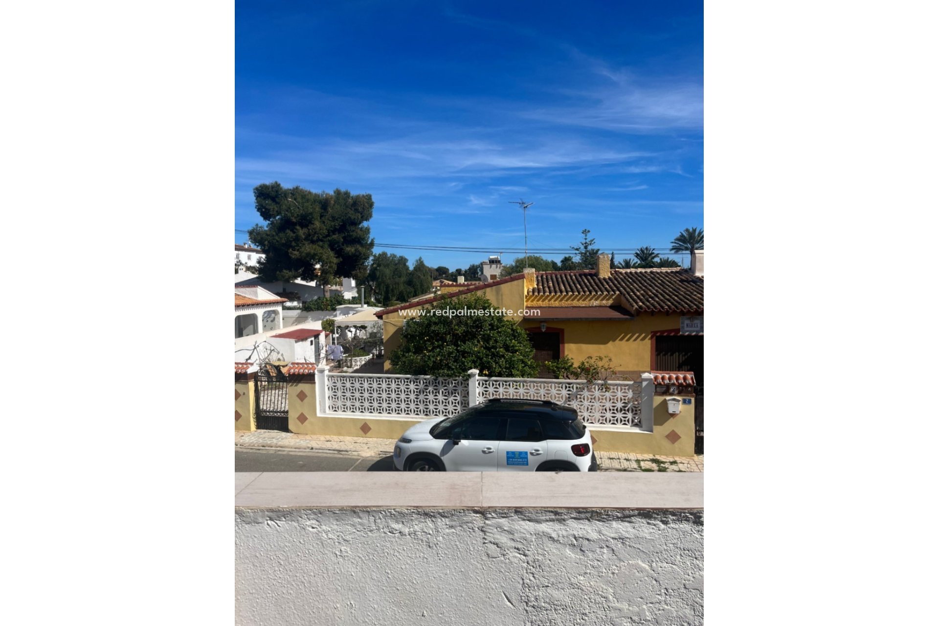 Återförsäljning - Fristående villa -
Orihuela Costa - Punta Prima