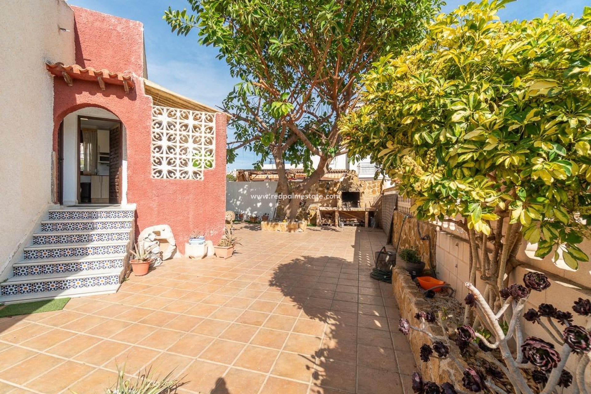 Återförsäljning - Fristående villa -
Orihuela Costa - Punta Prima