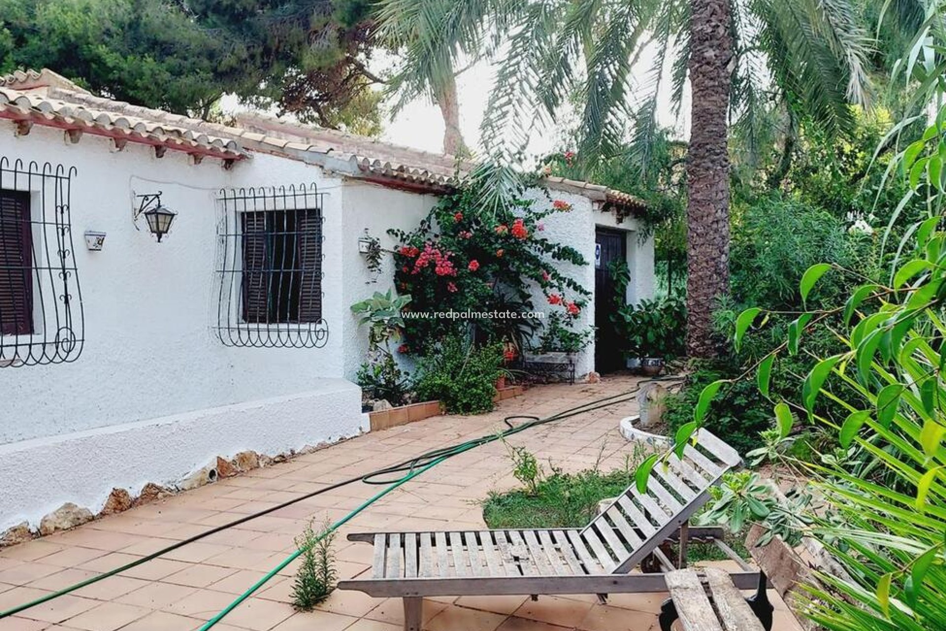 Återförsäljning - Fristående villa -
Orihuela Costa - Punta Prima