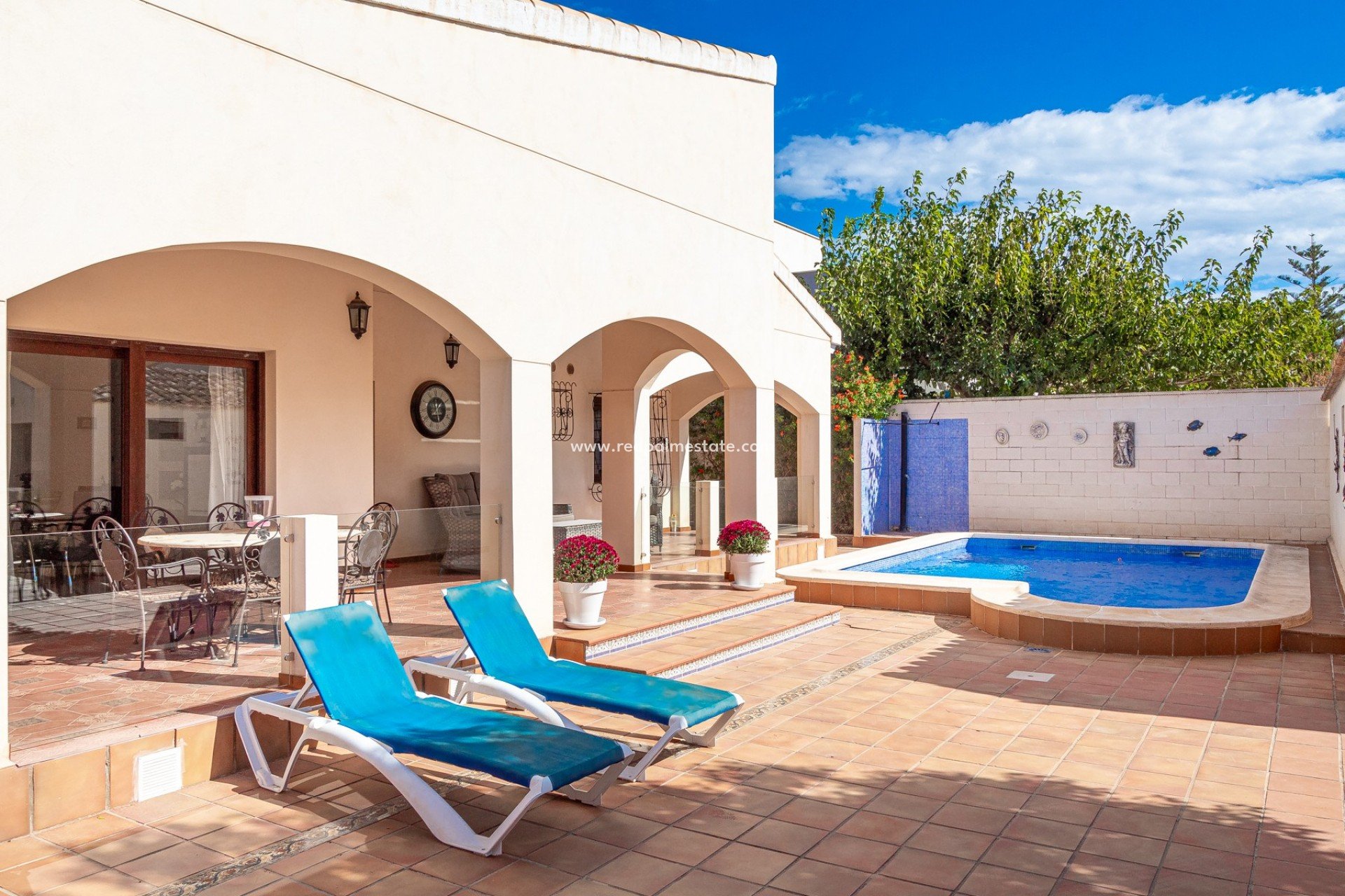 Återförsäljning - Fristående villa -
Orihuela Costa - Punta Prima