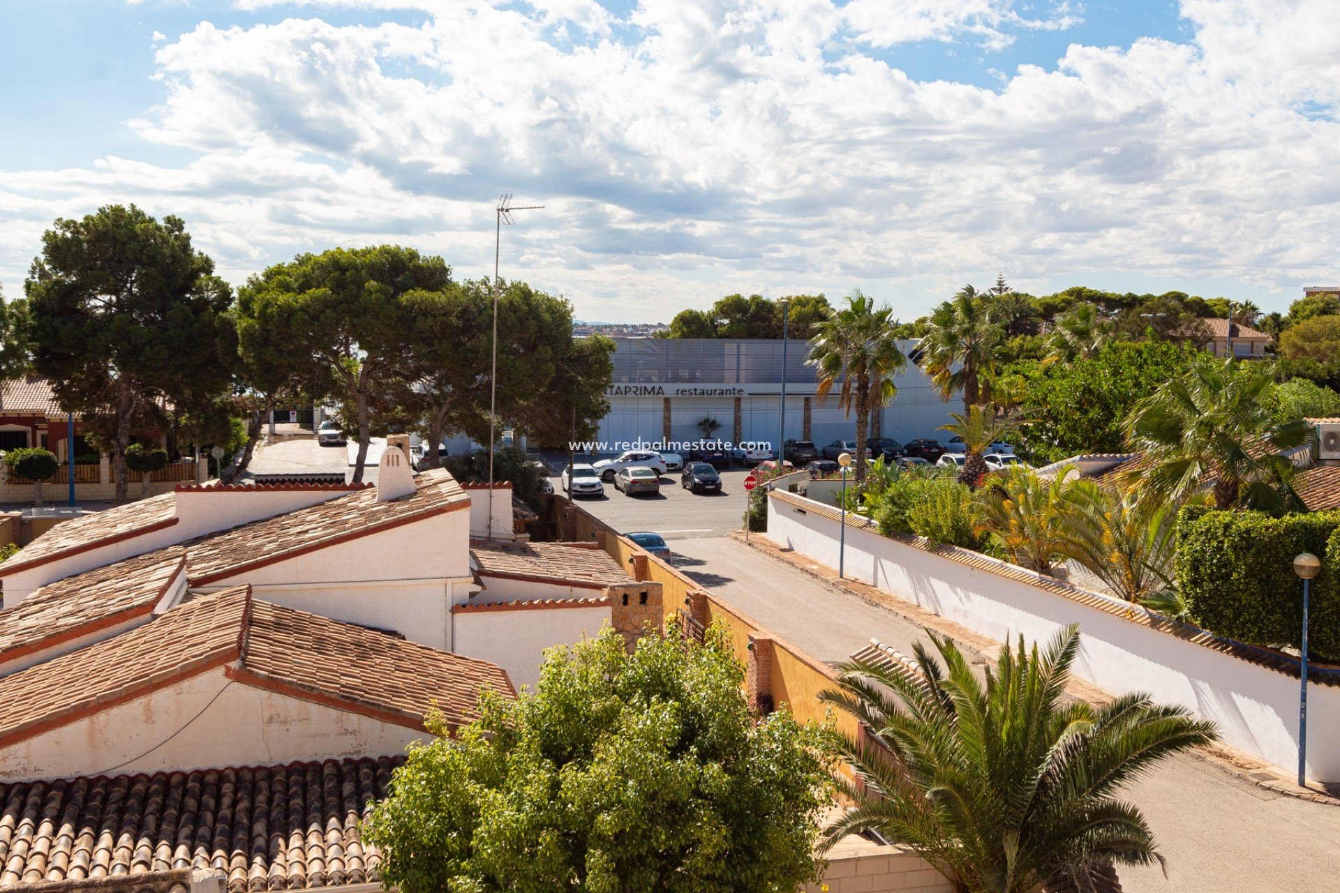 Återförsäljning - Fristående villa -
Orihuela Costa - Punta Prima