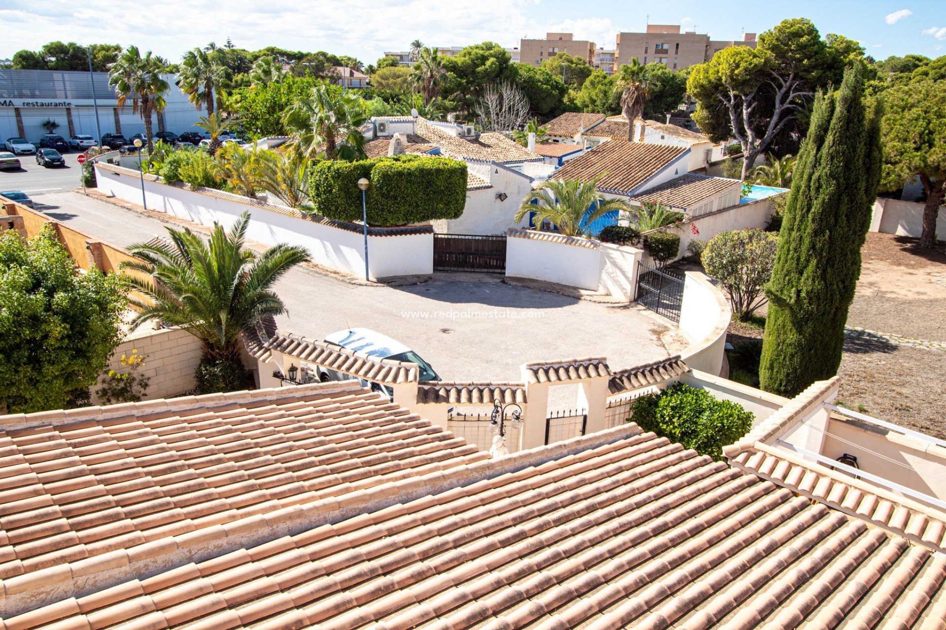 Återförsäljning - Fristående villa -
Orihuela Costa - Punta Prima