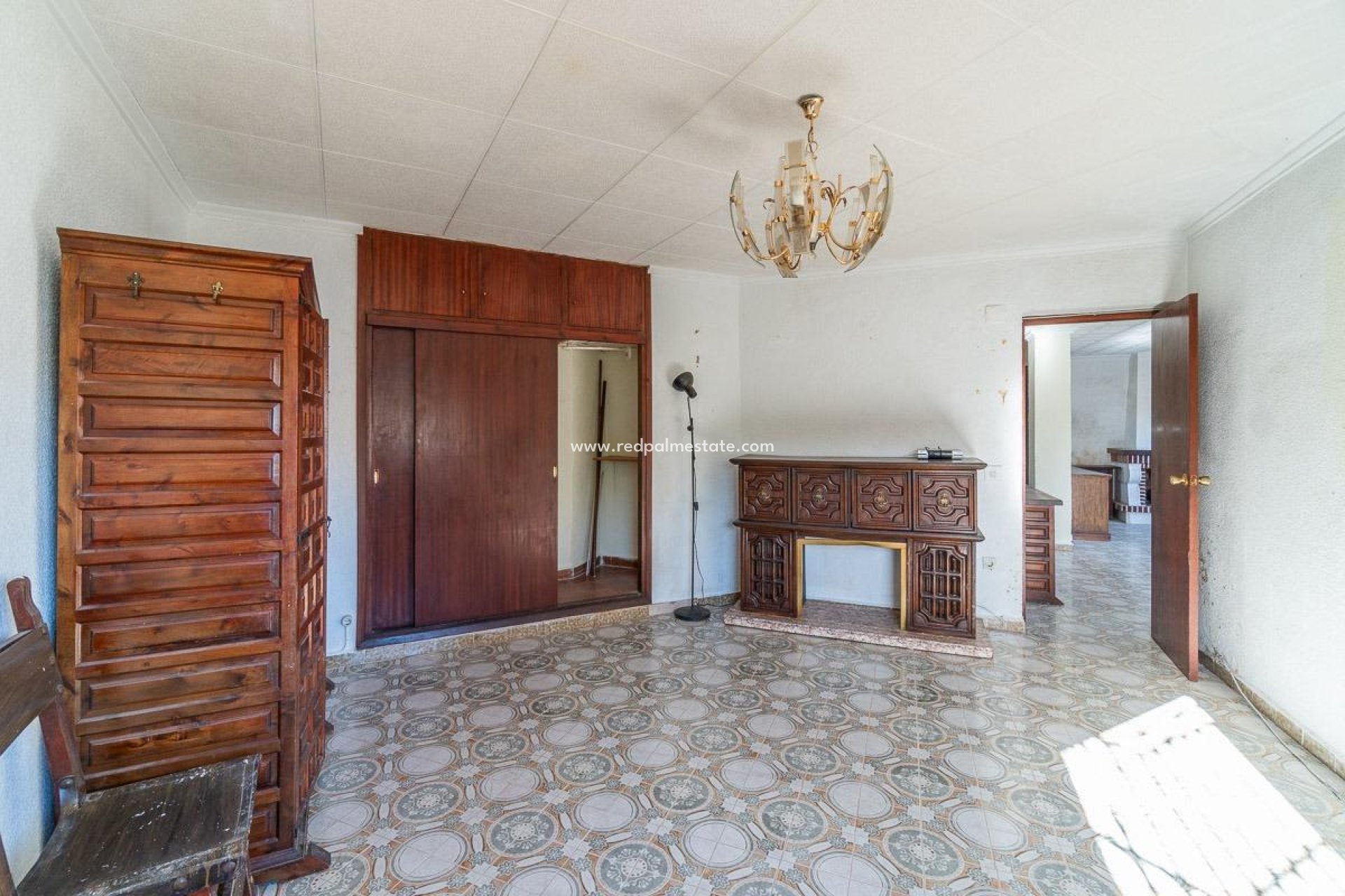 Återförsäljning - Fristående villa -
Orihuela Costa - Punta Prima