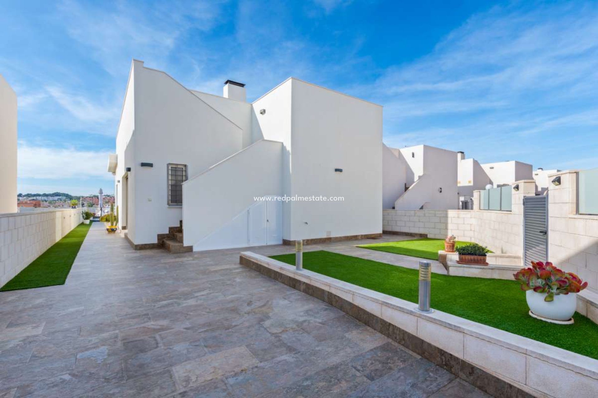 Återförsäljning - Fristående villa -
Orihuela Costa - Villamartín