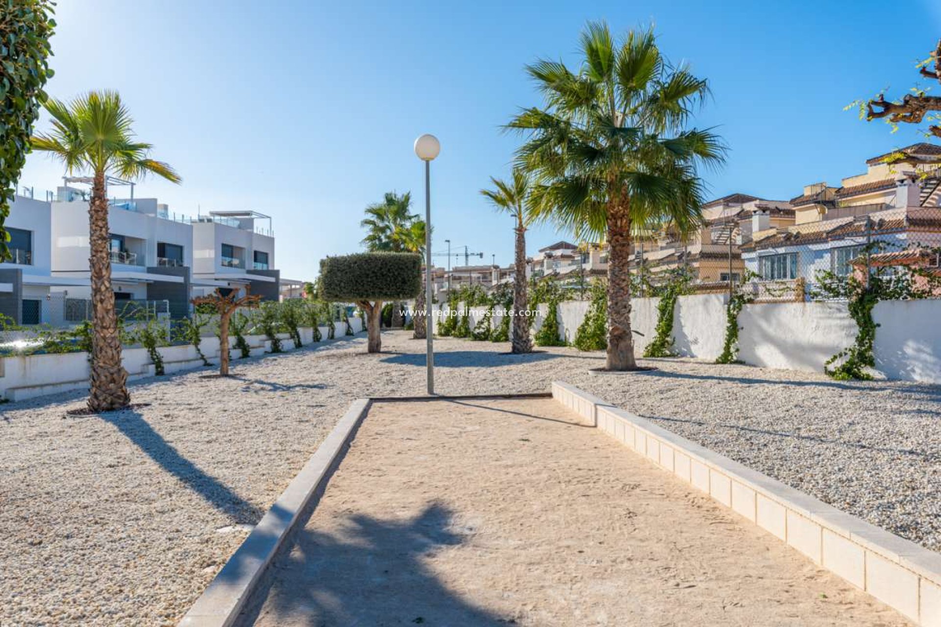 Återförsäljning - Fristående villa -
Orihuela Costa - Villamartín