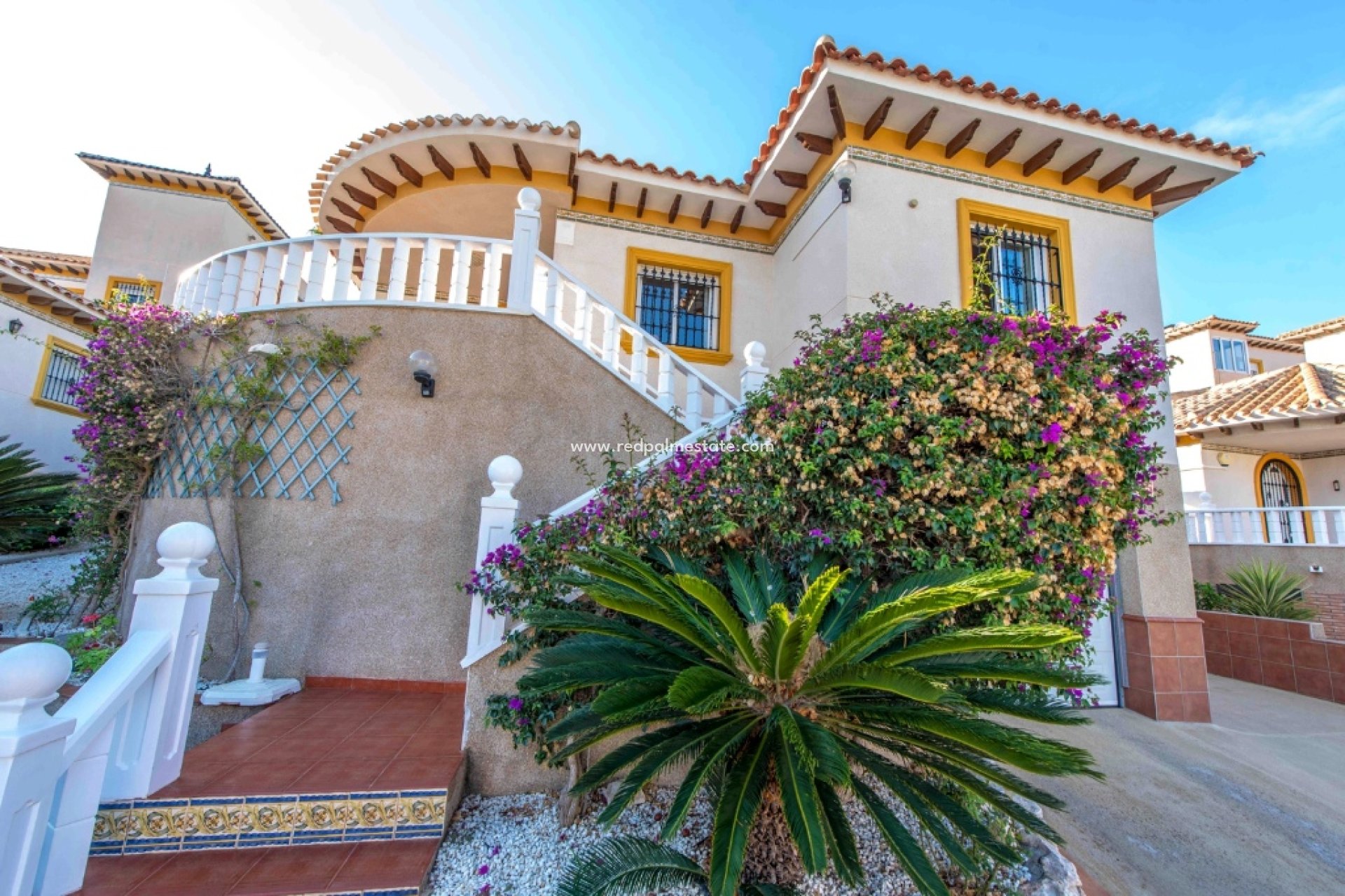 Återförsäljning - Fristående villa -
Orihuela Costa - Villamartín