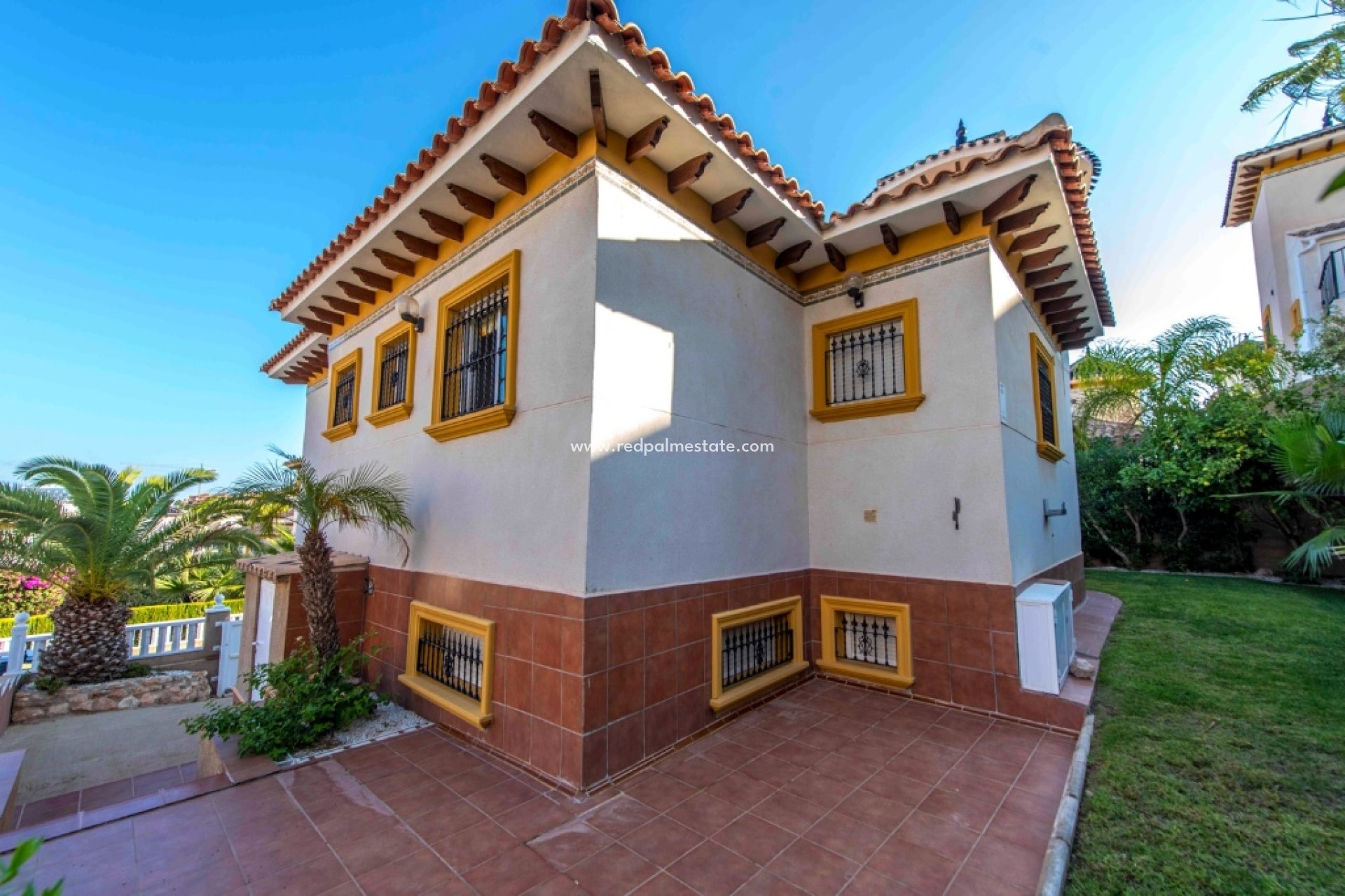 Återförsäljning - Fristående villa -
Orihuela Costa - Villamartín