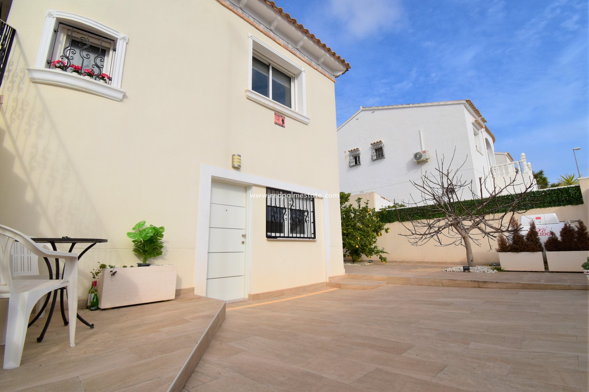 Återförsäljning - Fristående villa -
Orihuela Costa