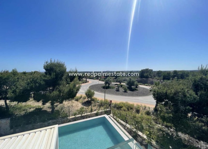 Återförsäljning - Fristående villa -
Orihuela - Las Colinas Golf