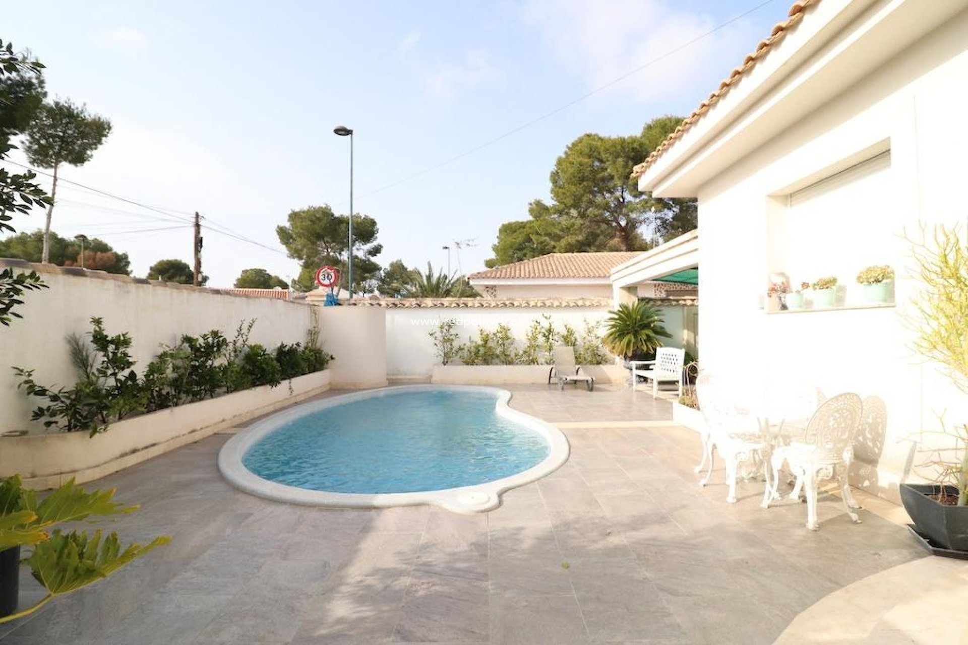 Återförsäljning - Fristående villa -
Pilar de la Horadada - Costa Blanca