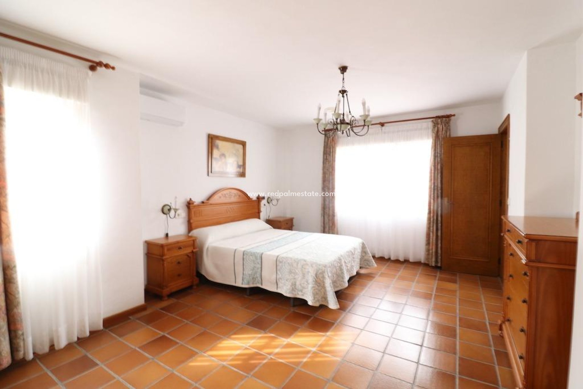 Återförsäljning - Fristående villa -
Pilar de la Horadada - Costa Blanca