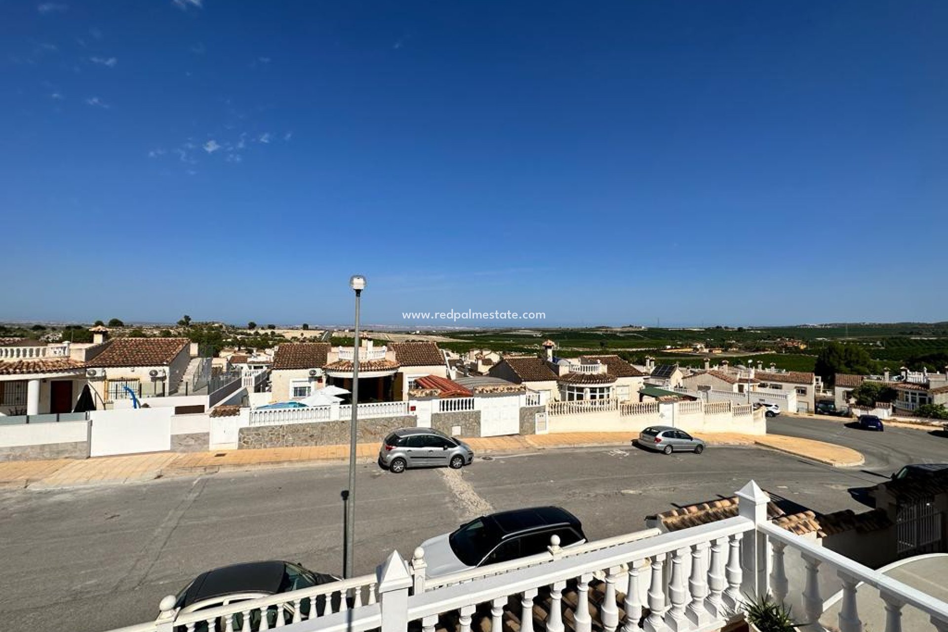 Återförsäljning - Fristående villa -
San Miguel de Salinas - Inland