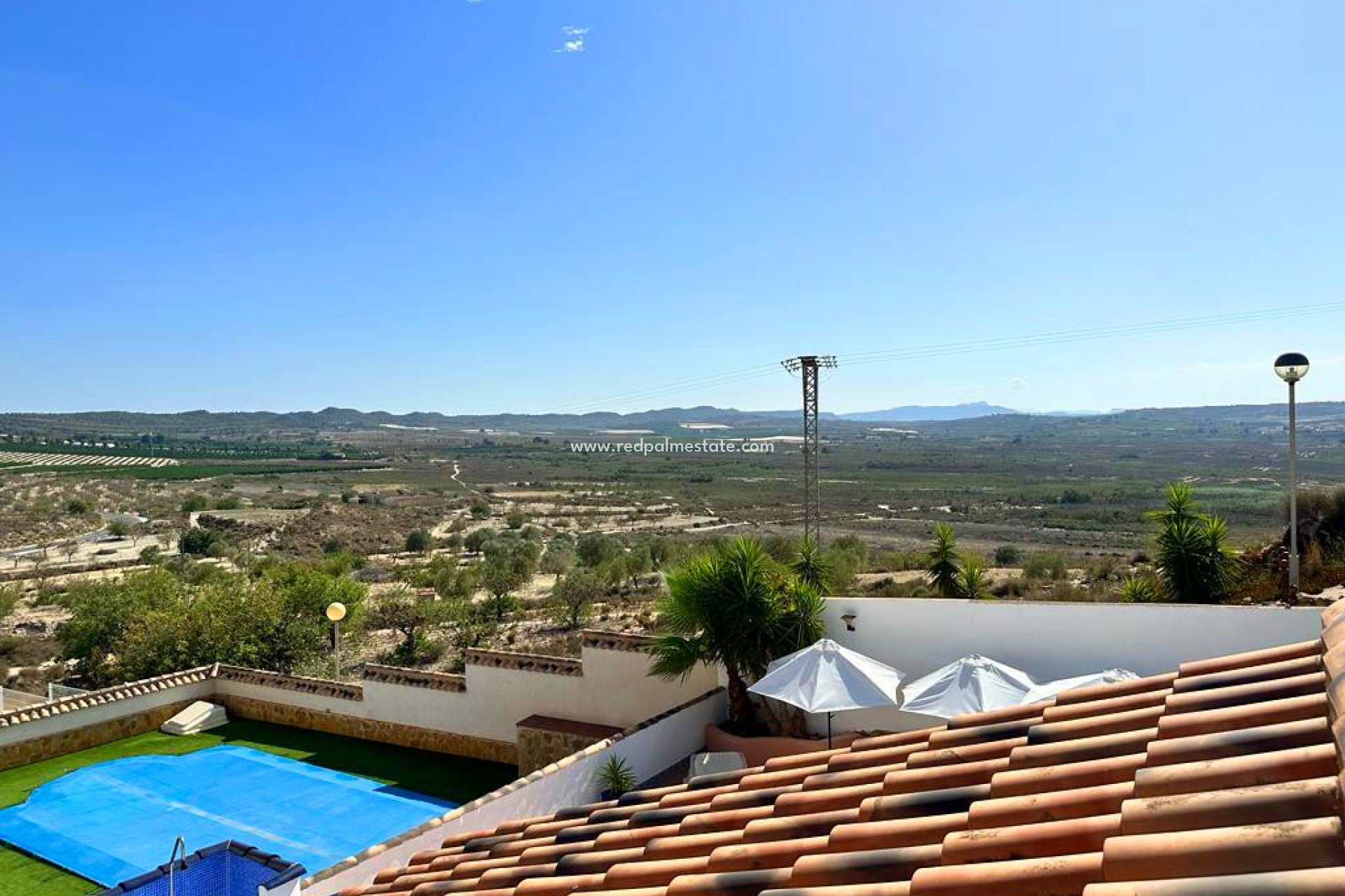 Återförsäljning - Fristående villa -
San Miguel de Salinas - Inland