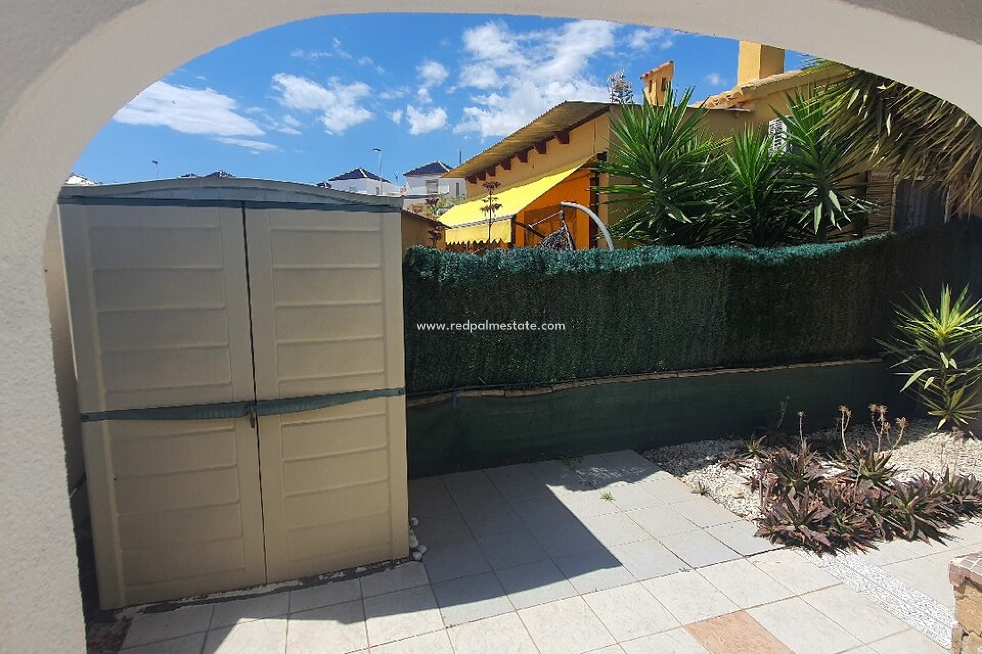 Återförsäljning - Fristående villa -
Torrevieja - Costa Blanca