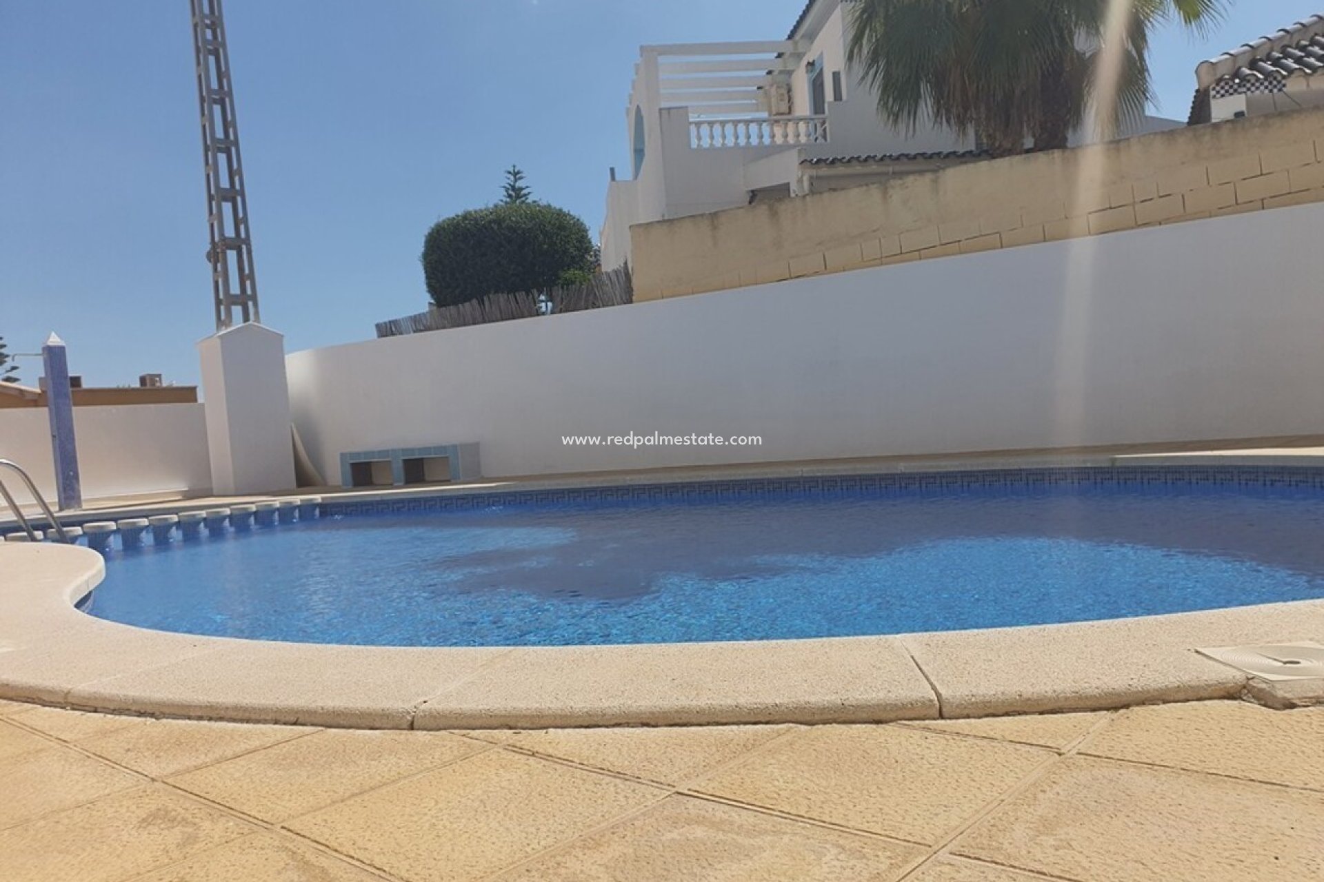 Återförsäljning - Fristående villa -
Torrevieja - Costa Blanca