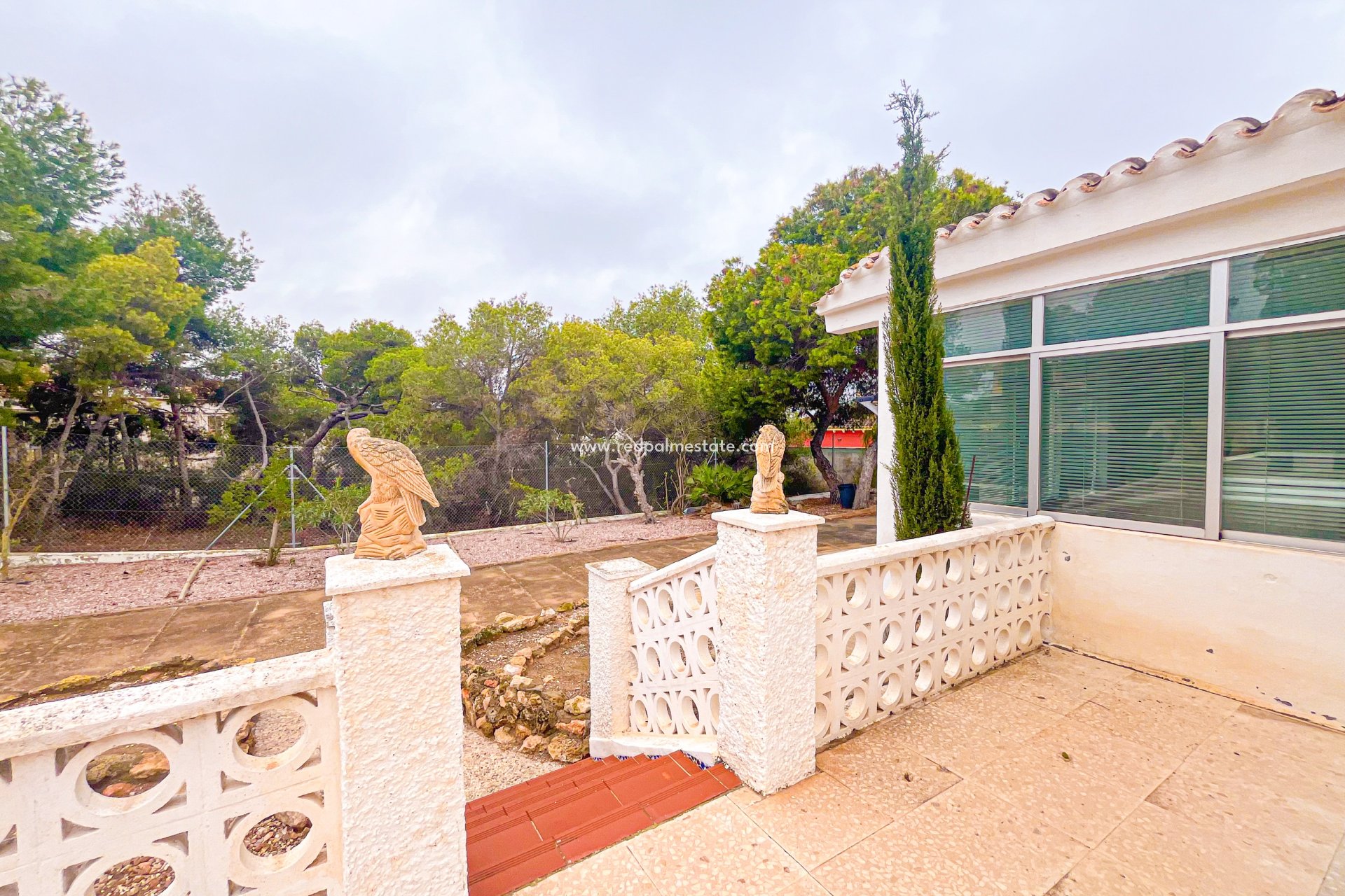 Återförsäljning - Fristående villa -
Torrevieja - Costa Blanca