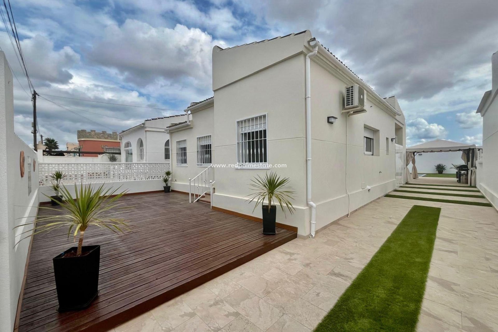 Återförsäljning - Fristående villa -
Torrevieja - La Siesta - El Salado -  Torreta