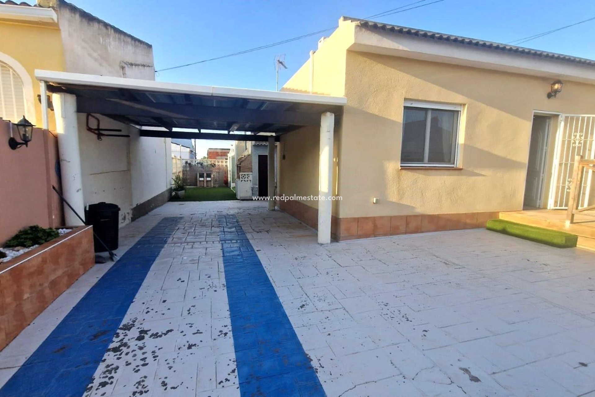 Återförsäljning - Fristående villa -
Torrevieja - La Siesta - El Salado -  Torreta