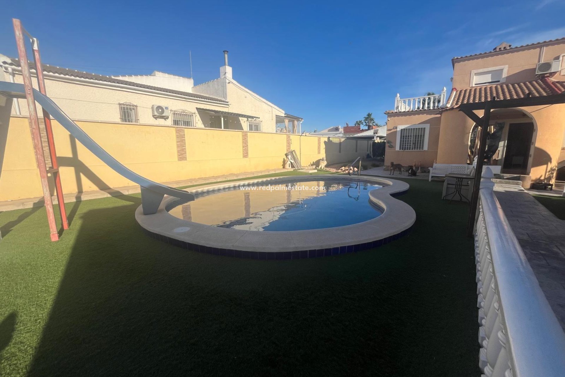 Återförsäljning - Fristående villa -
Torrevieja - La Siesta - El Salado -  Torreta