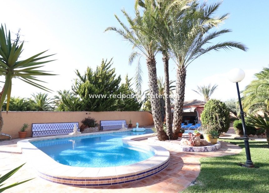 Återförsäljning - Fristående villa -
Torrevieja - La Siesta - El Salado -  Torreta