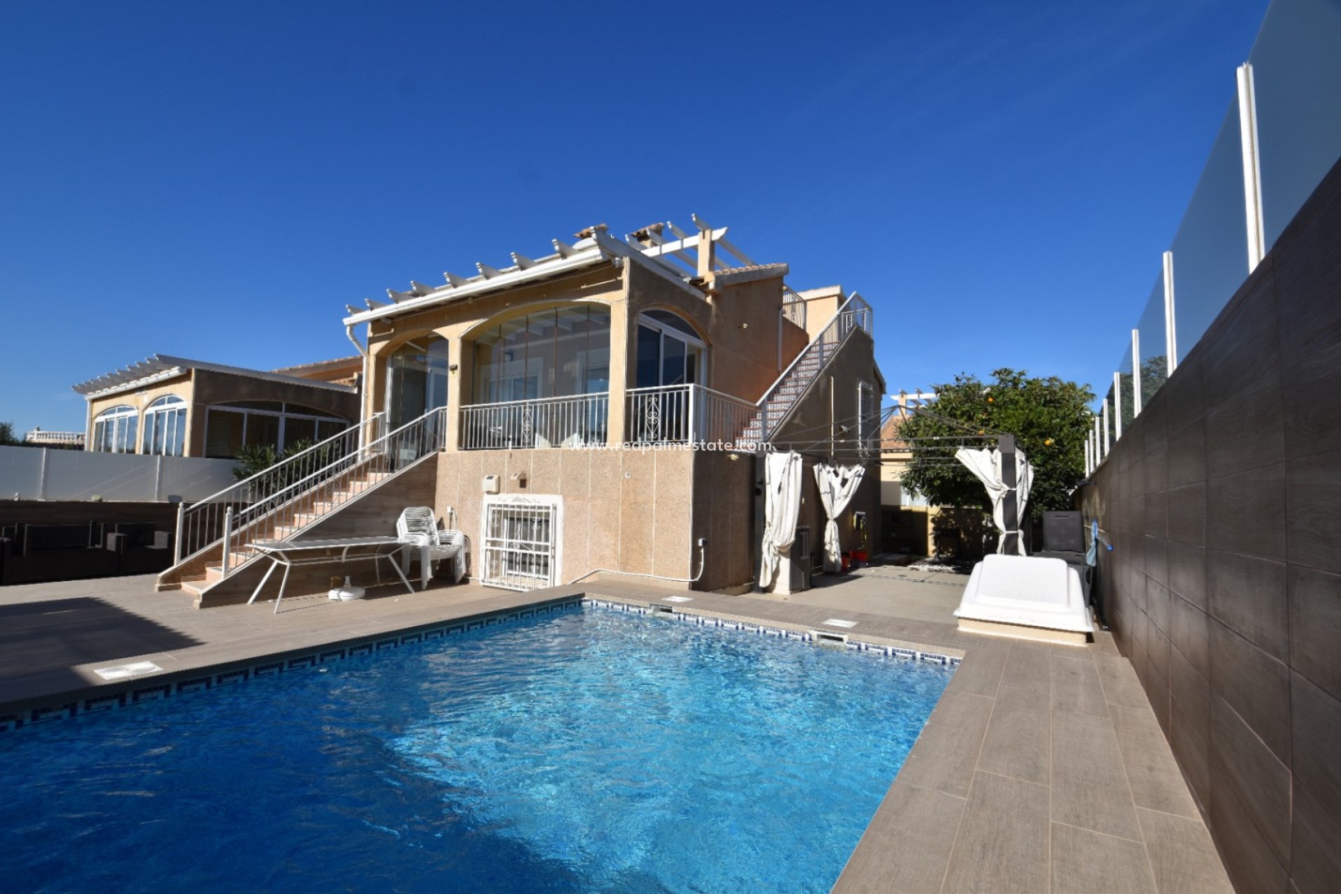 Återförsäljning - Fristående villa -
Torrevieja - Los Altos