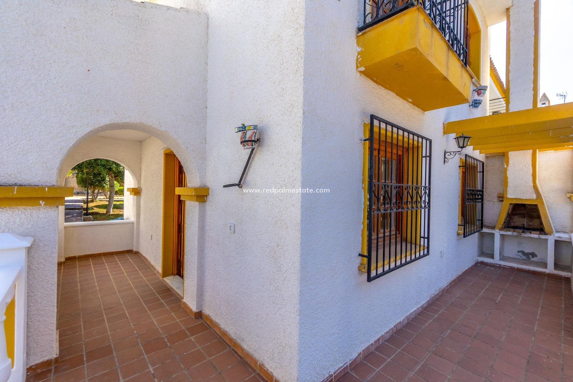 Återförsäljning - Fristående villa -
Torrevieja - Los altos