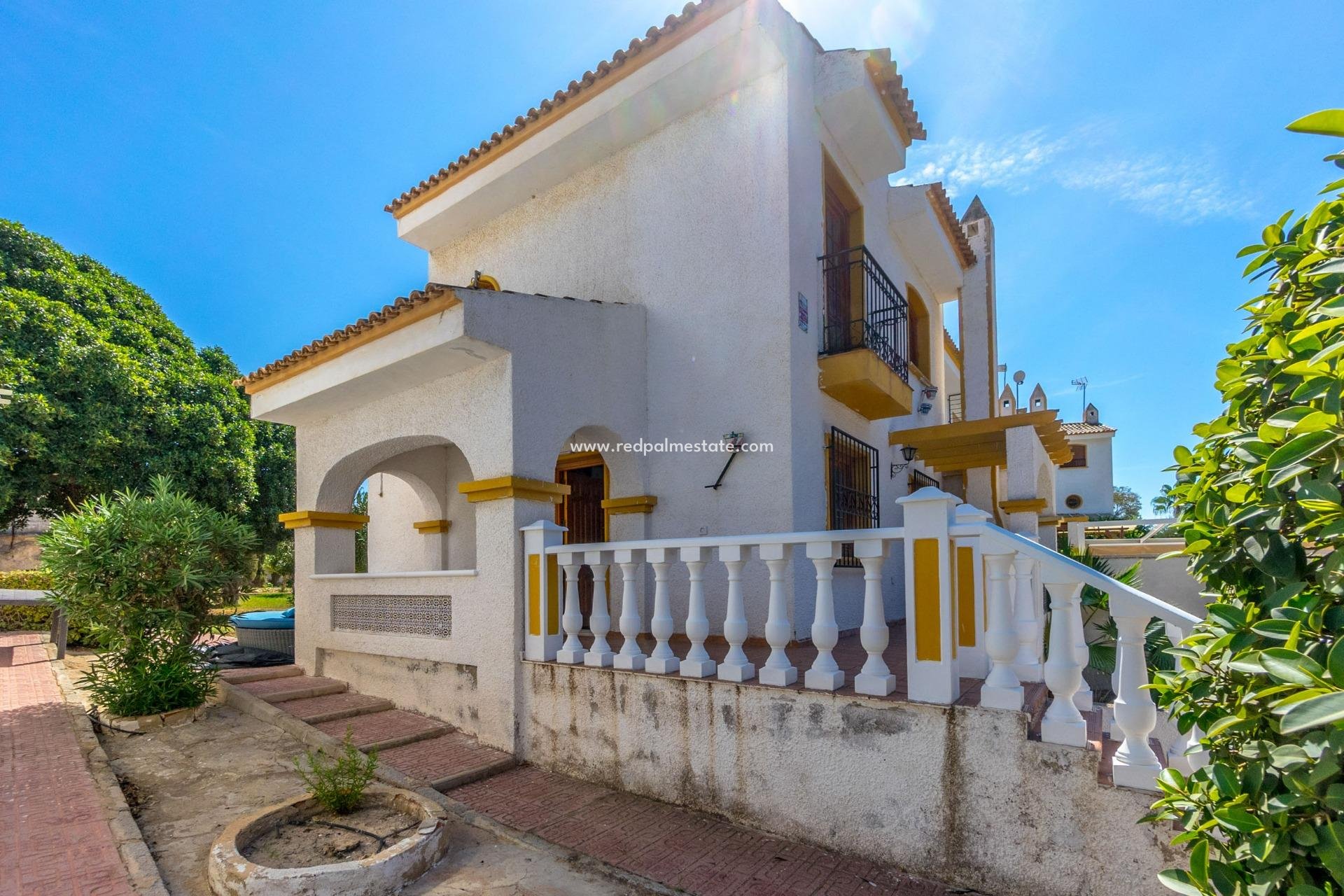 Återförsäljning - Fristående villa -
Torrevieja - Los altos