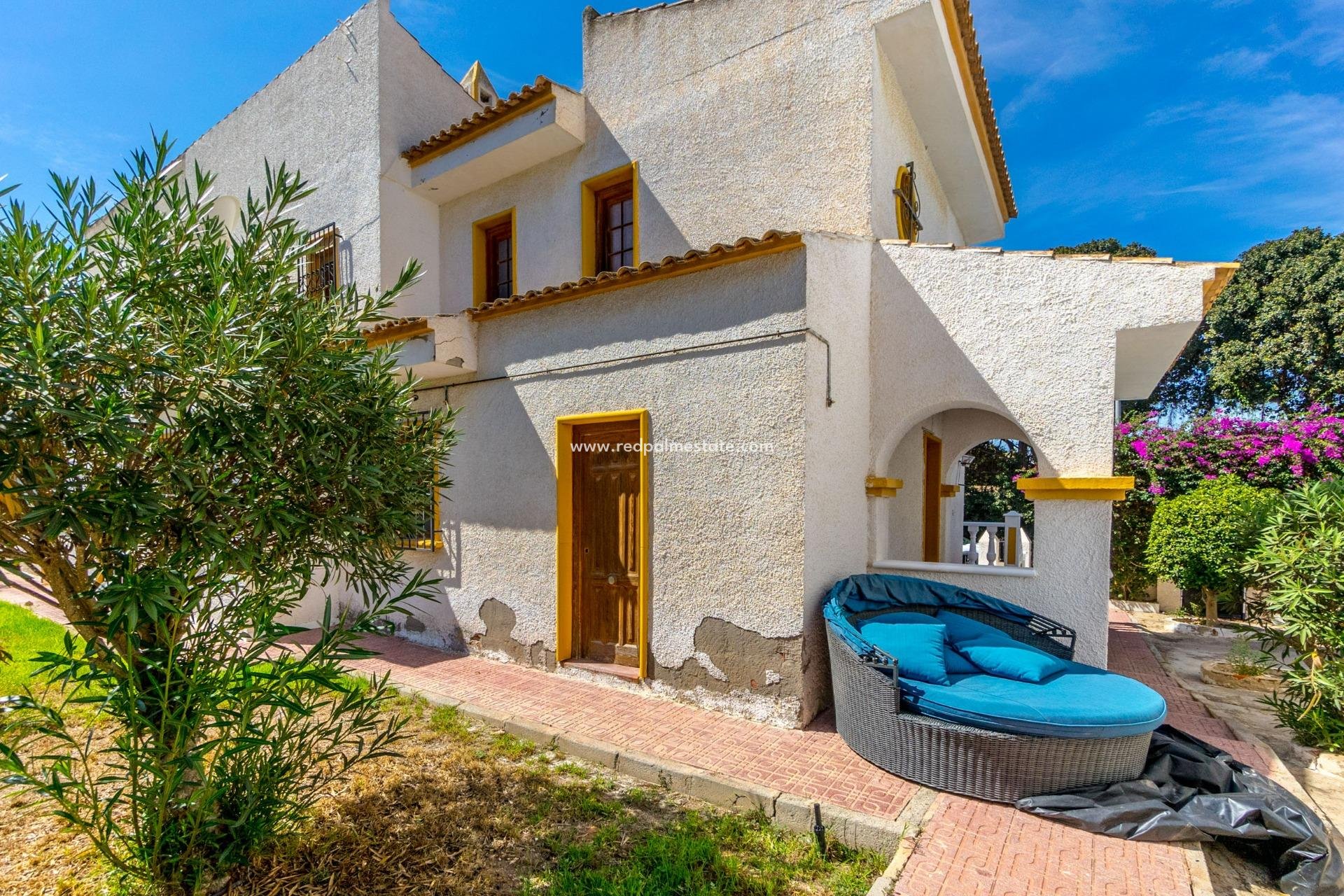 Återförsäljning - Fristående villa -
Torrevieja - Los altos