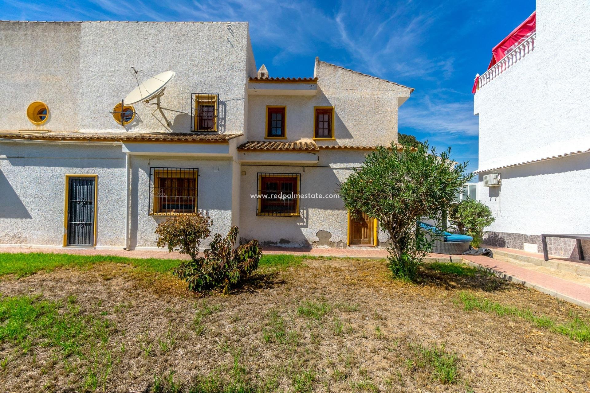 Återförsäljning - Fristående villa -
Torrevieja - Los altos