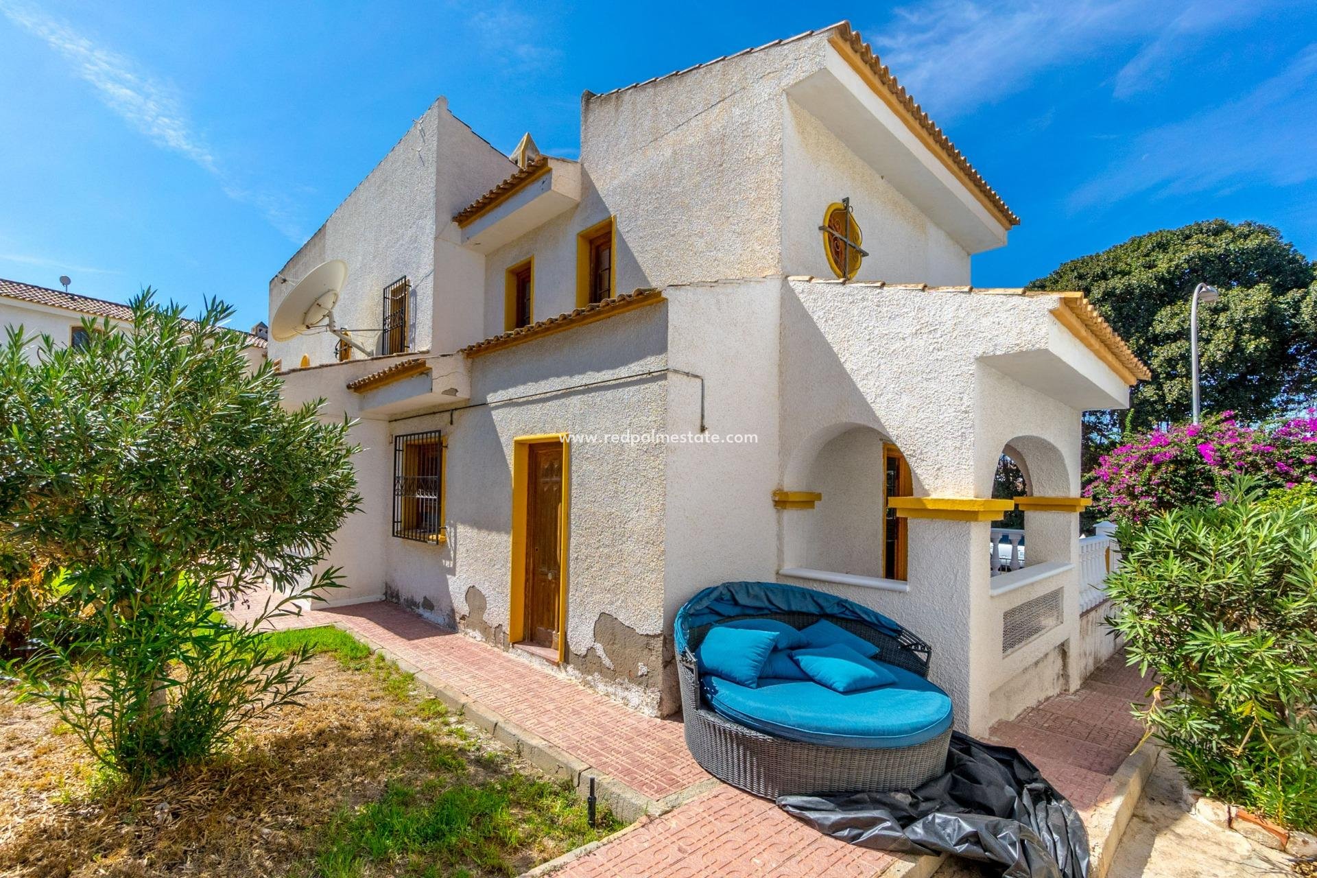 Återförsäljning - Fristående villa -
Torrevieja - Los altos