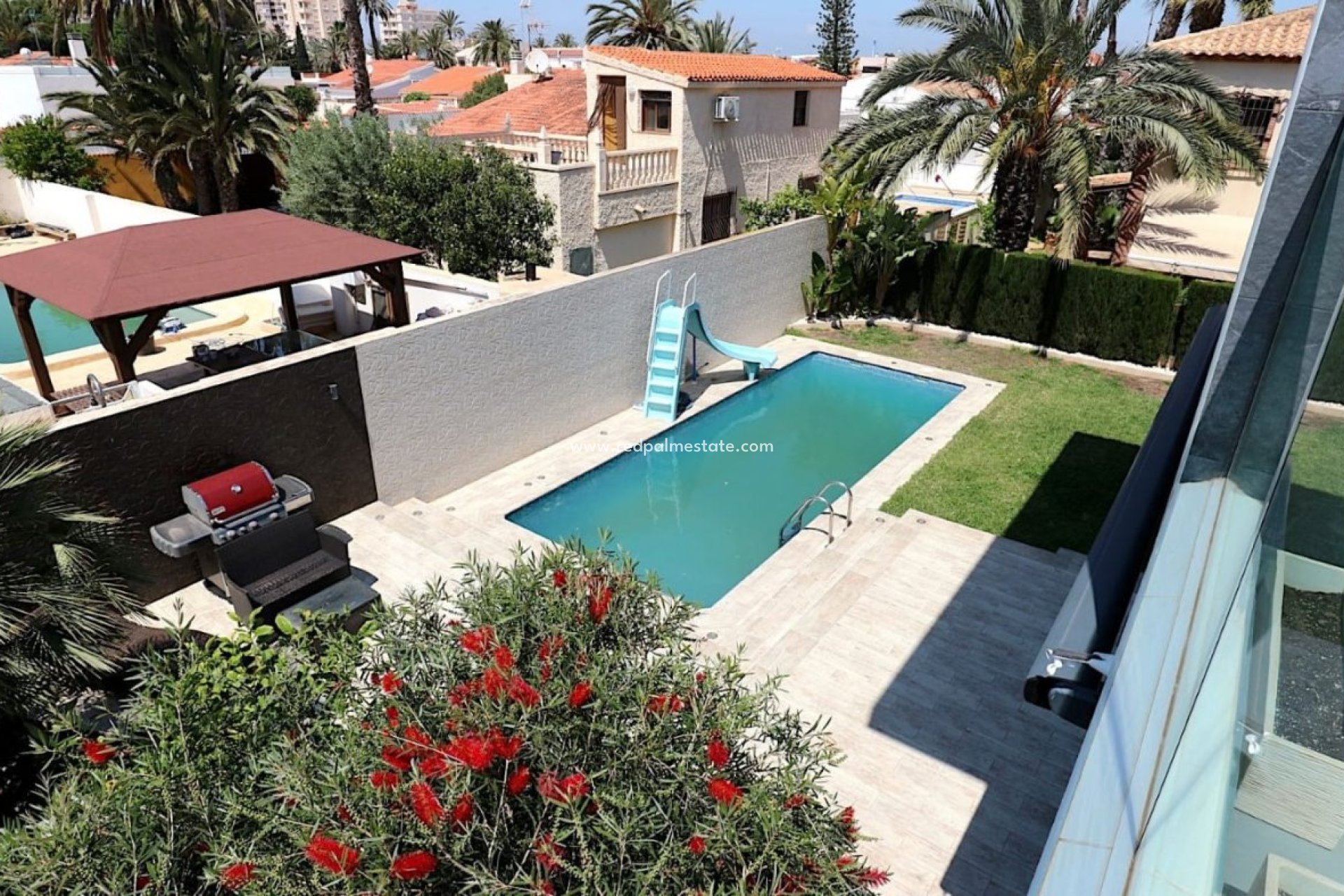 Återförsäljning - Fristående villa -
Torrevieja - Los Angeles