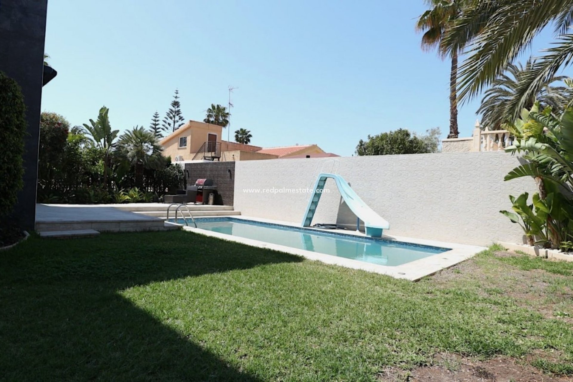 Återförsäljning - Fristående villa -
Torrevieja - Los Angeles