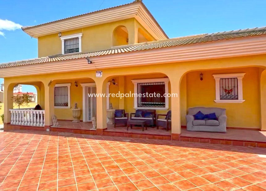 Återförsäljning - Fristående villa -
Torrevieja - Los Balcones - Los Altos del Edén