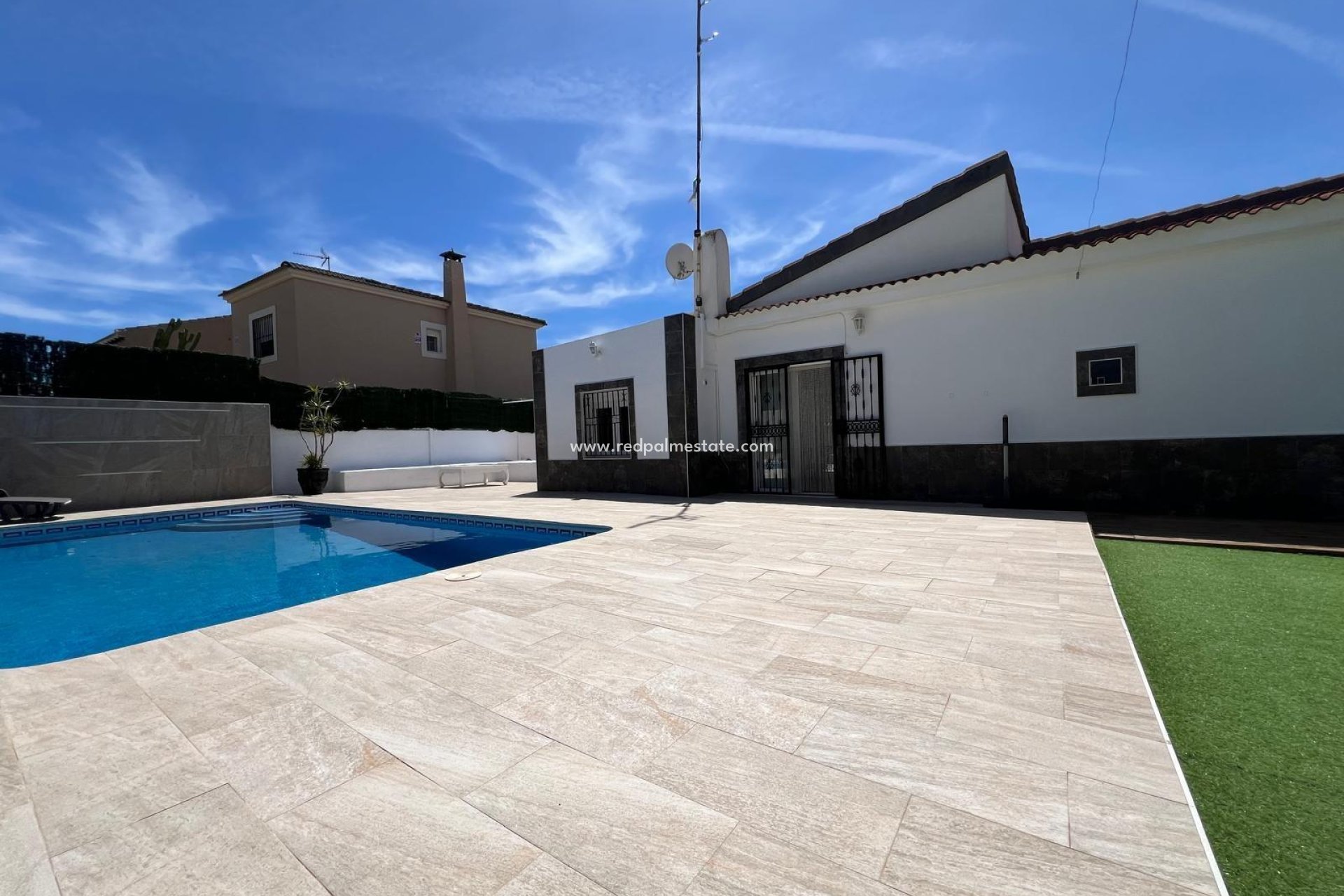 Återförsäljning - Fristående villa -
Torrevieja - Los Balcones