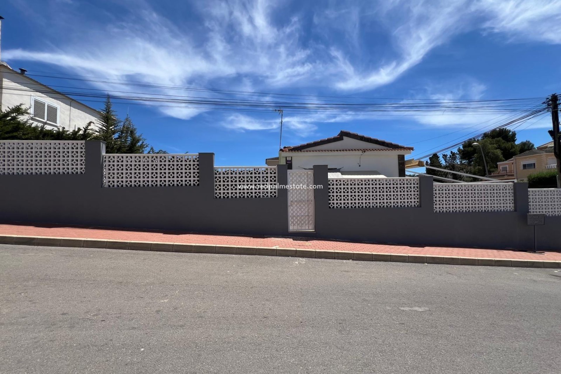 Återförsäljning - Fristående villa -
Torrevieja - Los Balcones