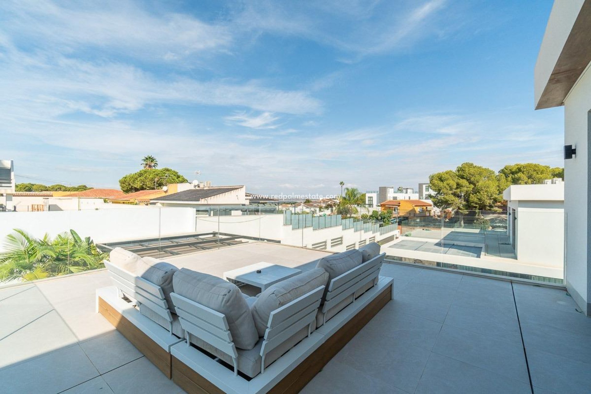 Återförsäljning - Fristående villa -
Torrevieja - Los balcones