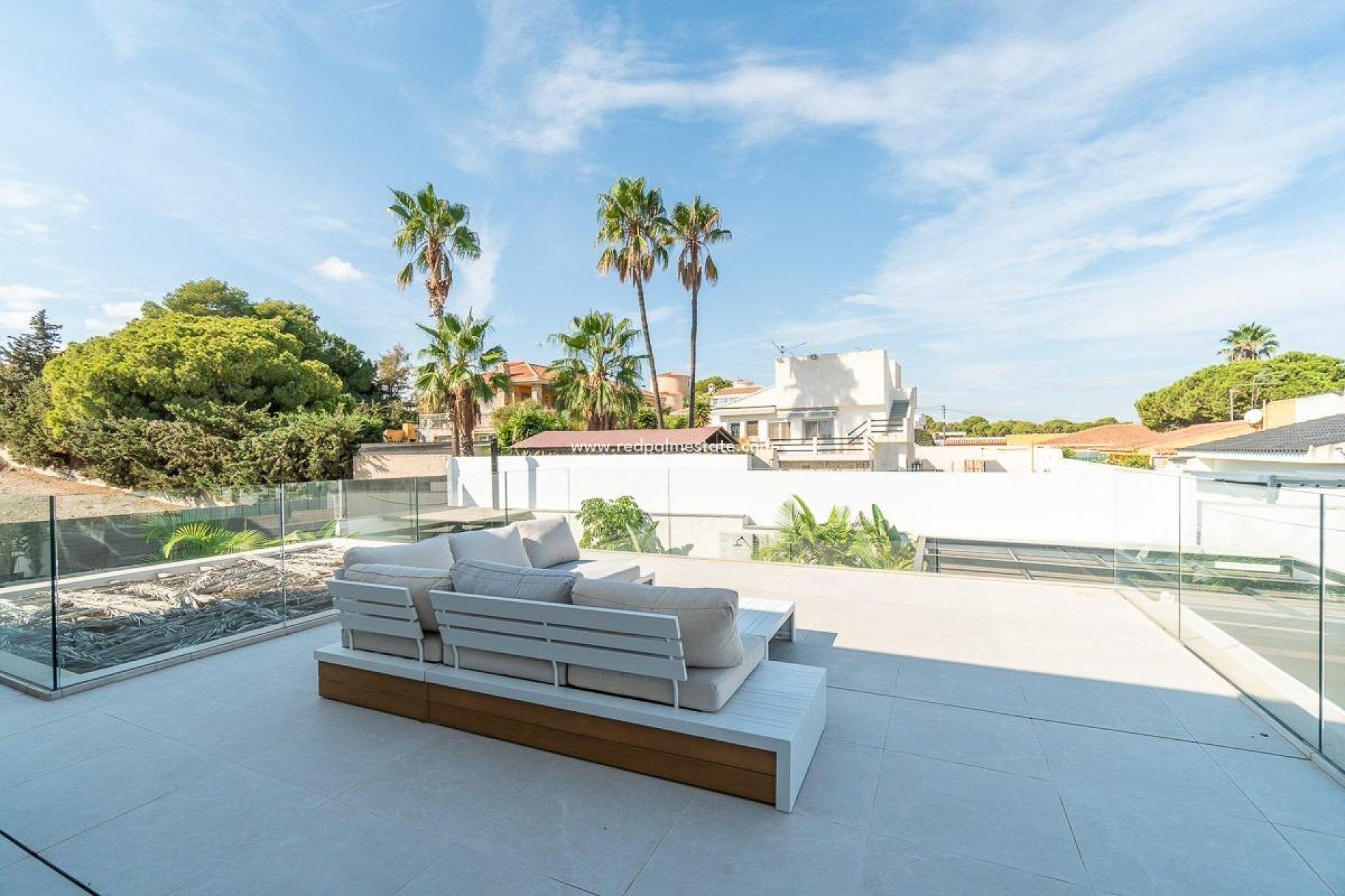 Återförsäljning - Fristående villa -
Torrevieja - Los balcones