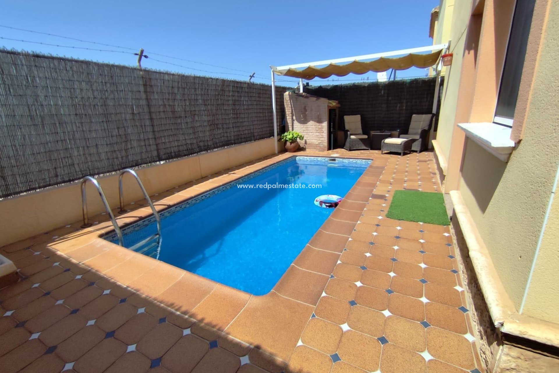 Återförsäljning - Fristående villa -
Torrevieja - Nueva Torrevieja - Aguas Nuevas